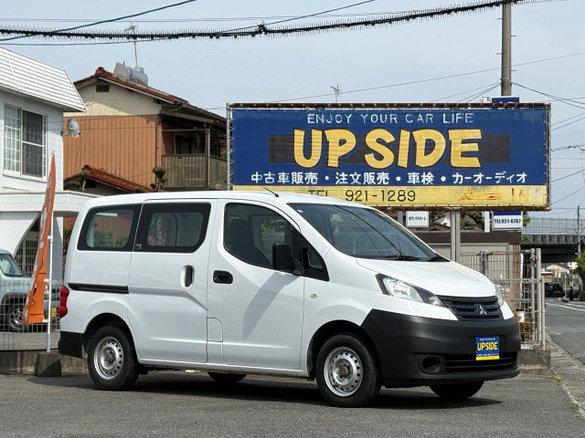 三菱 デリカバン 