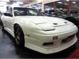 180SXタイプXターボ後期仕様フルエアロワイドボディ&SR20DETターボエンジン純正5MTミッション&ステンEXマニ車高調プロフェック他ブーストUP仕様車が入庫しました