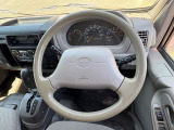 運転席エアバッグです。