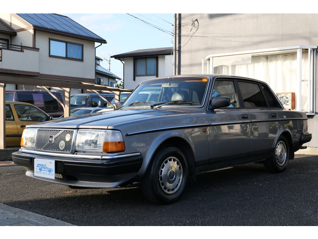 ボルボ 240 