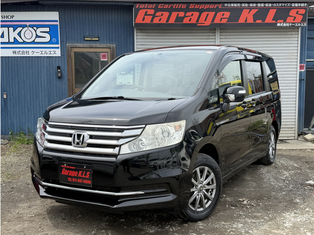 ステップワゴン 2.0 G E セレクション 4WD 夏冬タイヤナビBカメラキーレスETC