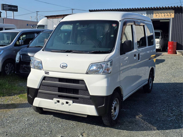 ハイゼットカーゴ デラックス SAIII ハイルーフ オートマチックハイビーム」