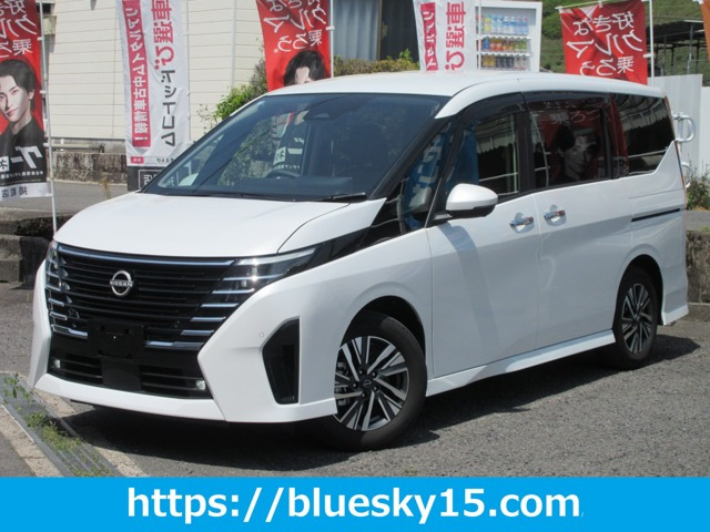 セレナ 1.4 e-POWER ハイウェイスターV 11インチ後席モニター プロパイロット
