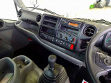 AC PS PW SRS ABS 集中ドアロック 左右電格ミラー/ヒーター Bluetooth ルームミラー式バックモニター ターボ 排気ブレーキ 坂道発進補助装置 フロア5MT