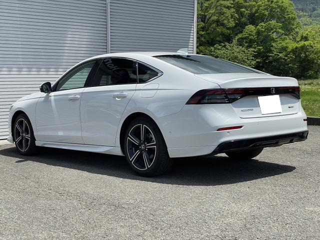 ホンダ アコード 2.0 e:HEV 展示車 ナビETC ドラレコ エアロ の中古車