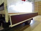 荷台内寸:335&times;209&times;38 三方開 左右セイコーラック リアアオリチェーン2個 ユニック4段 2.9t吊りクレーン付