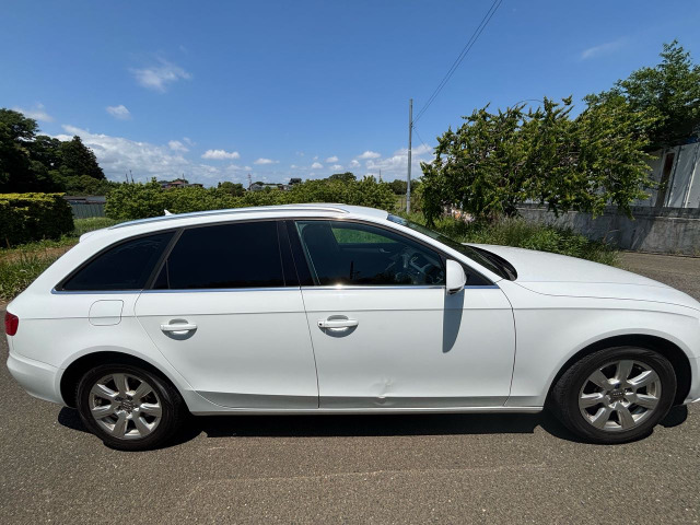 アウディ A4アバント 1.8 TFSI ナビ/バックカメラ/2年車検付き の中古