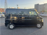 自動車保険もご相談ください。当店は三井住友海上、あいおいニッセイ同和損保の代理店です。保険担当が万一の際は連携を取って迅速にご対応致します。代車・レンタカーもご用意できますのでご安心ください。