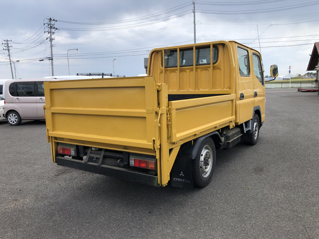 三菱ふそう キャンターガッツ 3.0 ダブルキャブ ロング 全低床 DX