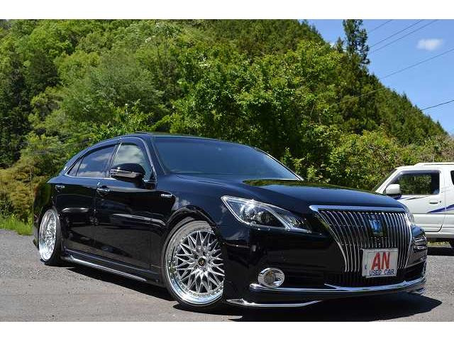 クラウンマジェスタ 3.5 Fバージョン 車高調 モデリスタエアロ