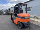 トヨタL&F 電動フォークリフト 18411