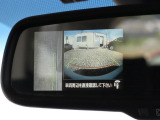 駐車も楽々♪死角も安心♪全方位モニター(写真サイド&フロントカメラ映像)!!! しかも見やすいデジタルインナーミラー型モニター(純正♪)!!!