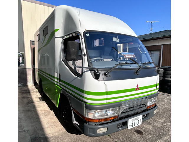三菱ふそう キャンターガッツ 2.8 ロング 全低床 ディーゼル 4WD