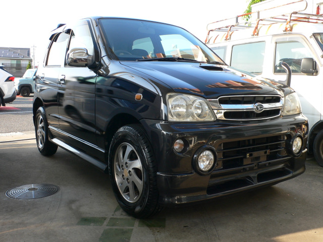 テリオスキッド カスタム X 4WD タイミングベルト交換済み