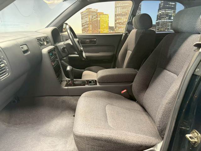 日産 セドリック 2.0 グランツーリスモ の中古車詳細 (66,324km
