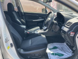 運転席 目立つ傷等ありません。