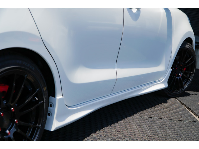 スズキ スイフト 1.4 スポーツ ZC33S ファイナル エディション 新品 車
