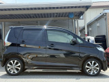 当店ではほとんどお車を、信頼できる日本自動車鑑定協会にて1台ずつチェックし、外装・内装・機関・修復歴の4項目についての鑑定を行い見た目からでは判断のつかない箇所も包み隠さず公開しております♪