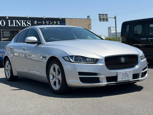 ジャガー XE 