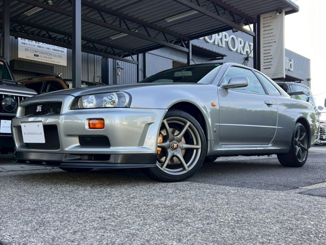 日産 スカイラインGT-R 