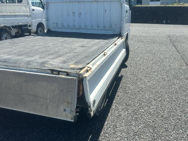 スバル サンバートラック 車検令和9年12月まで エアコン無し の中古車