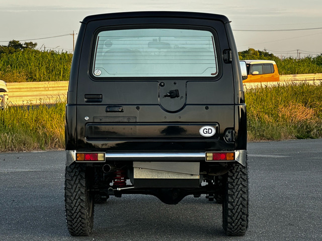 スズキ ジムニー リフトアップ 車検2年 錆ほぼなし の中古車詳細