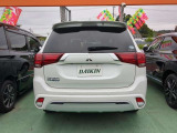アウトランダー PHEV 2.4 G 4WD 大画面ナビTV 全方位モニター