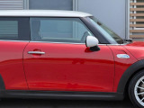 国産車・輸入車問わず、高価下取り致します!残債が残っている車も下取り可能となりますので、是非一度査定をご依頼ください!