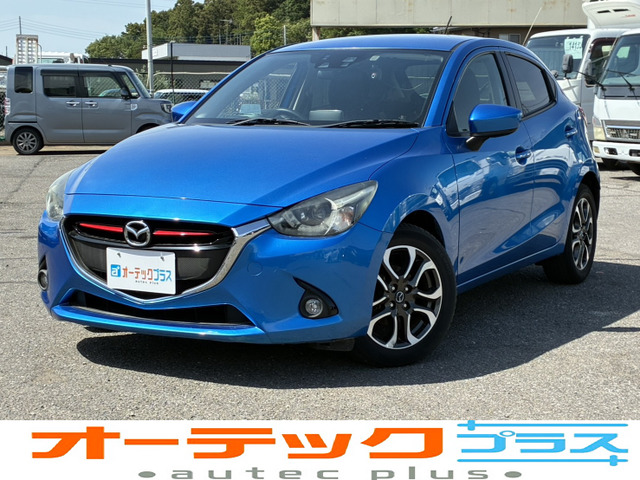 デミオ 1.5 XD ツーリング 6速MT 純正ナビ バックカメラ