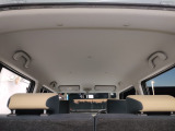 【ガラス張りの品質】 当社の展示車両にはAIS鑑定書かオートオークション会場の査定表を積み込んでいます。プライスボードの金額は諸経費込みのお支払い総額。品質も価格も百聞は一見に如かず。一目瞭然です。