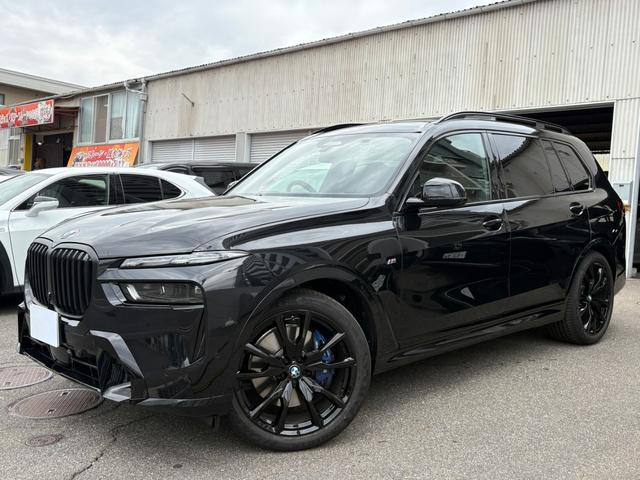 BMW X7 