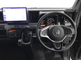 【展示車両について】 低価格を実現するため、微細な傷などは修理せずに展示している場合がございます。できるだけご説明させて頂くようにしておりますが、ご不安な方はスタッフまでお尋ねください。