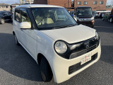 3ヶ月・3000kmの無料保証付きです。エンジン、ミッション等の修理の際に金額が大きくなりがちな箇所も無料修理で安心です。最大3年までの有料保証も取り扱っております。