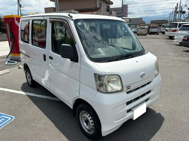 ダイハツ ハイゼットカーゴ 