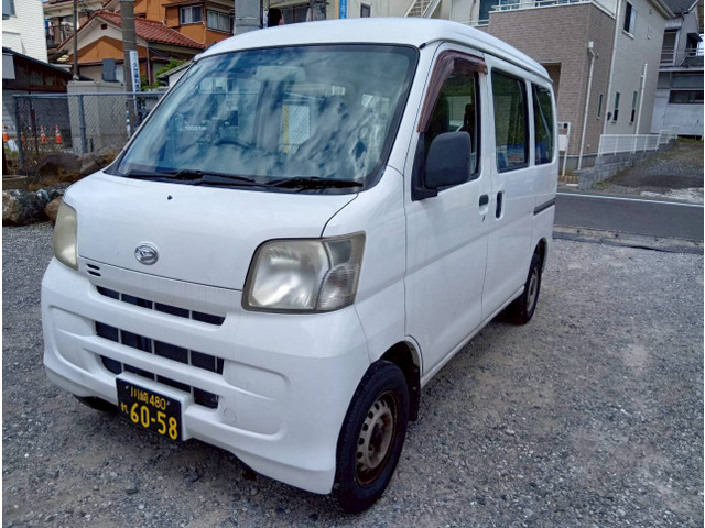 ダイハツ ハイゼットカーゴ 