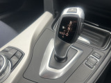ワイヤレスCarPlayとAndroid Auto対応 ワイヤレスCarPlayとAndroid Autoを標準搭載。スマートフォンを接続するだけで、音声操作や地図表示が可能。運転中の操作も安全に。