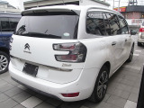 自社整備工場有り、納車整備、車検整備安心してお任せください。板金工場有りです。外装の目立つ傷は自社工場にて板金塗装いたしまして納車いたします。現車確認の時にご指摘ください。