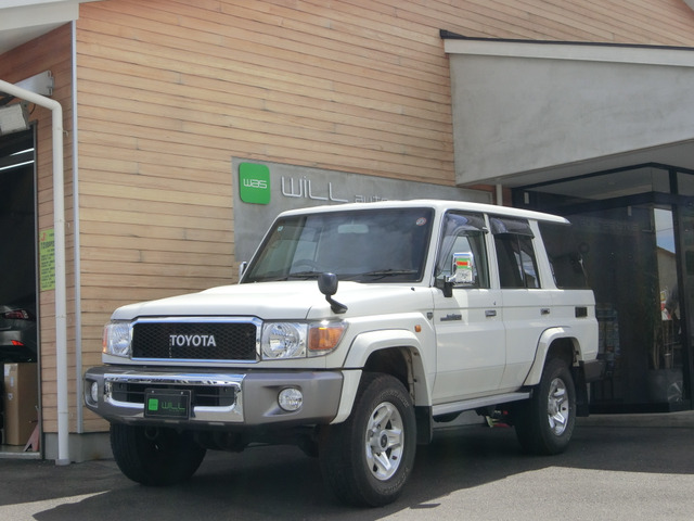 ランドクルーザー704.0 4WD5MT 4WD ハロゲンヘッドライト
