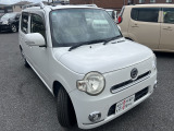 3ヶ月・3000kmの無料保証付きです。エンジン、ミッション等の修理の際に金額が大きくなりがちな箇所も無料修理で安心です。最大3年までの有料保証も取り扱っております。