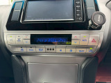アルファード・ヴェルファイア等の大型ミニバンから、シエンタ・フリード等のコンパクトサイズまで取扱実績多数。ブラック等の人気色や、店頭にない車種のご要望も大歓迎。自社ローンでの注文販売も対応します。