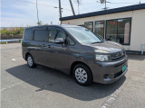 ヴォクシー 2.0 X 純正SDナビ  ワンセグ 禁煙車 7人