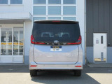 【雪国ならではのこだわり】秋田県は降雪地区ですので4WDの車両を多く展示しております。融雪剤による下廻りのサビ対策もぜひ当店にお任せください!