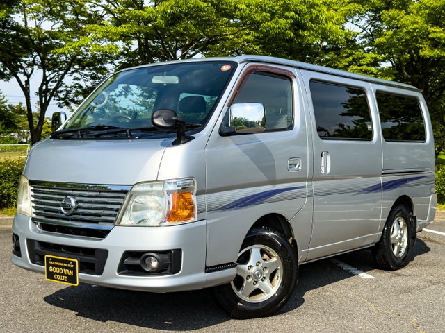 日産 キャラバン 3.0 GX ロング ディーゼル 4WD ナビ 5人乗り 5ドア