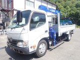 「見た目の古さ」や「荷台の傷み」を一掃して新車に近い清潔感と、重量物にも耐えられるタフさを兼ね備えてます。