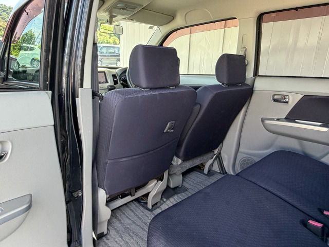 マツダ AZ-ワゴン XS スペシャル の中古車詳細 (102,000km, ブラック