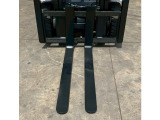 爪の長さ1,070mm