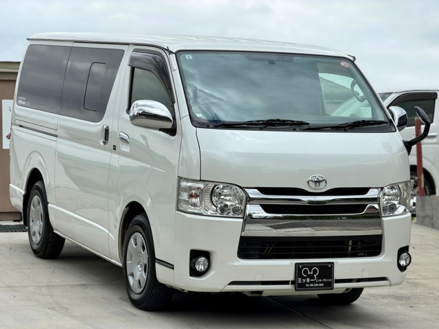 トヨタ ハイエースバン 