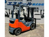 トヨタL&F エンジンフォークリフト 3.0M1.5tサイドシフト