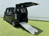 N-BOX+カスタム G 車いす仕様車 パワースライドドア 社外ナビ Bカメラ