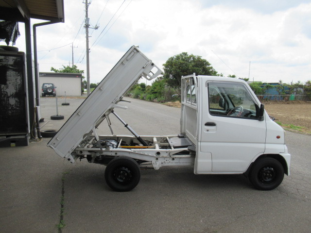 三菱 ミニキャブトラック 楽床ダンプ 4WD 5速MT エアコン の中古車詳細